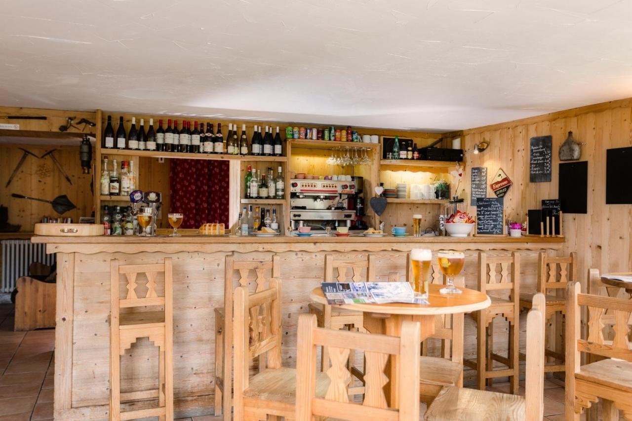 Terresens - Hotel Escapade Alpe d'Huez ภายนอก รูปภาพ