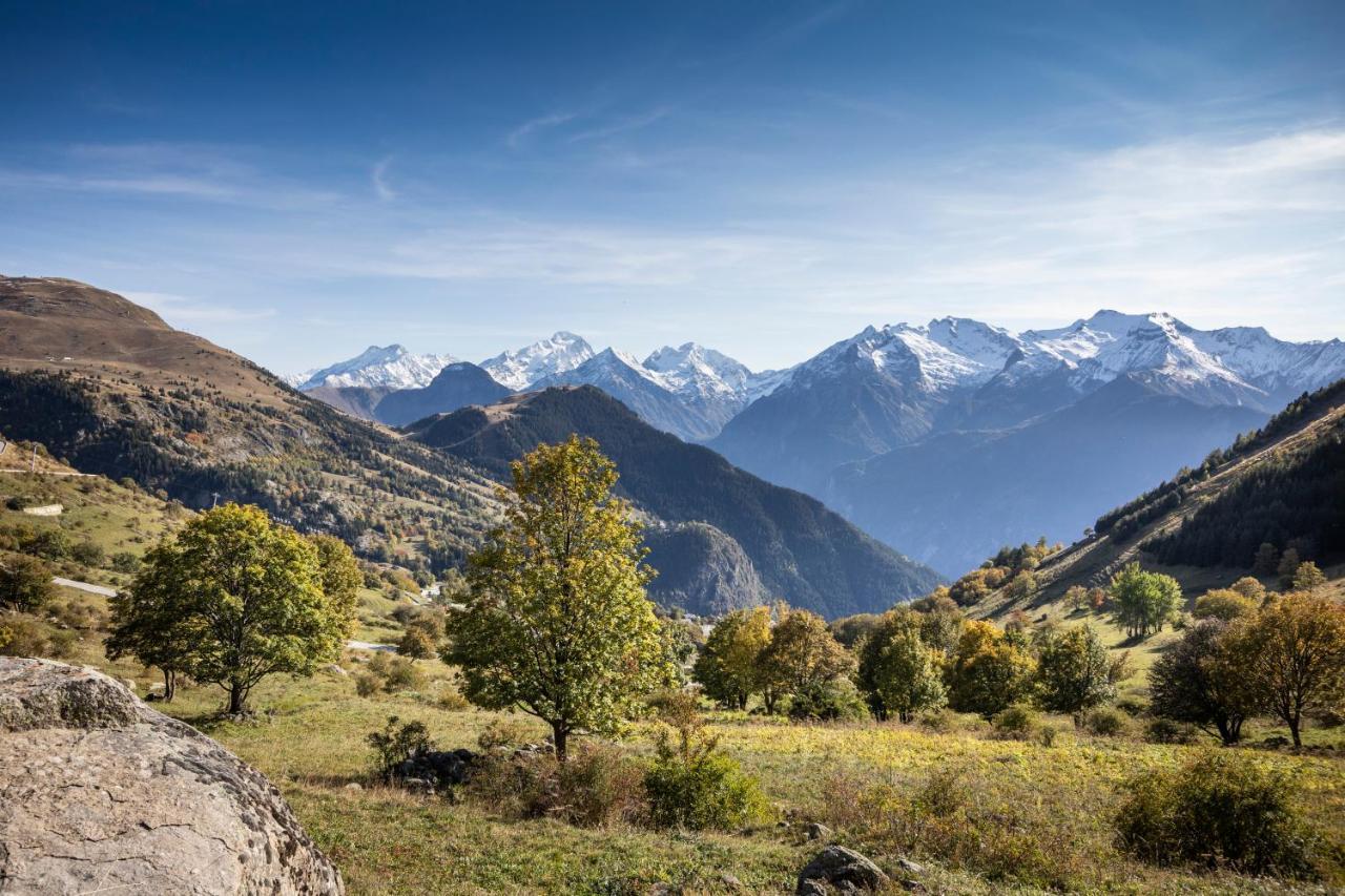 Terresens - Hotel Escapade Alpe d'Huez ภายนอก รูปภาพ